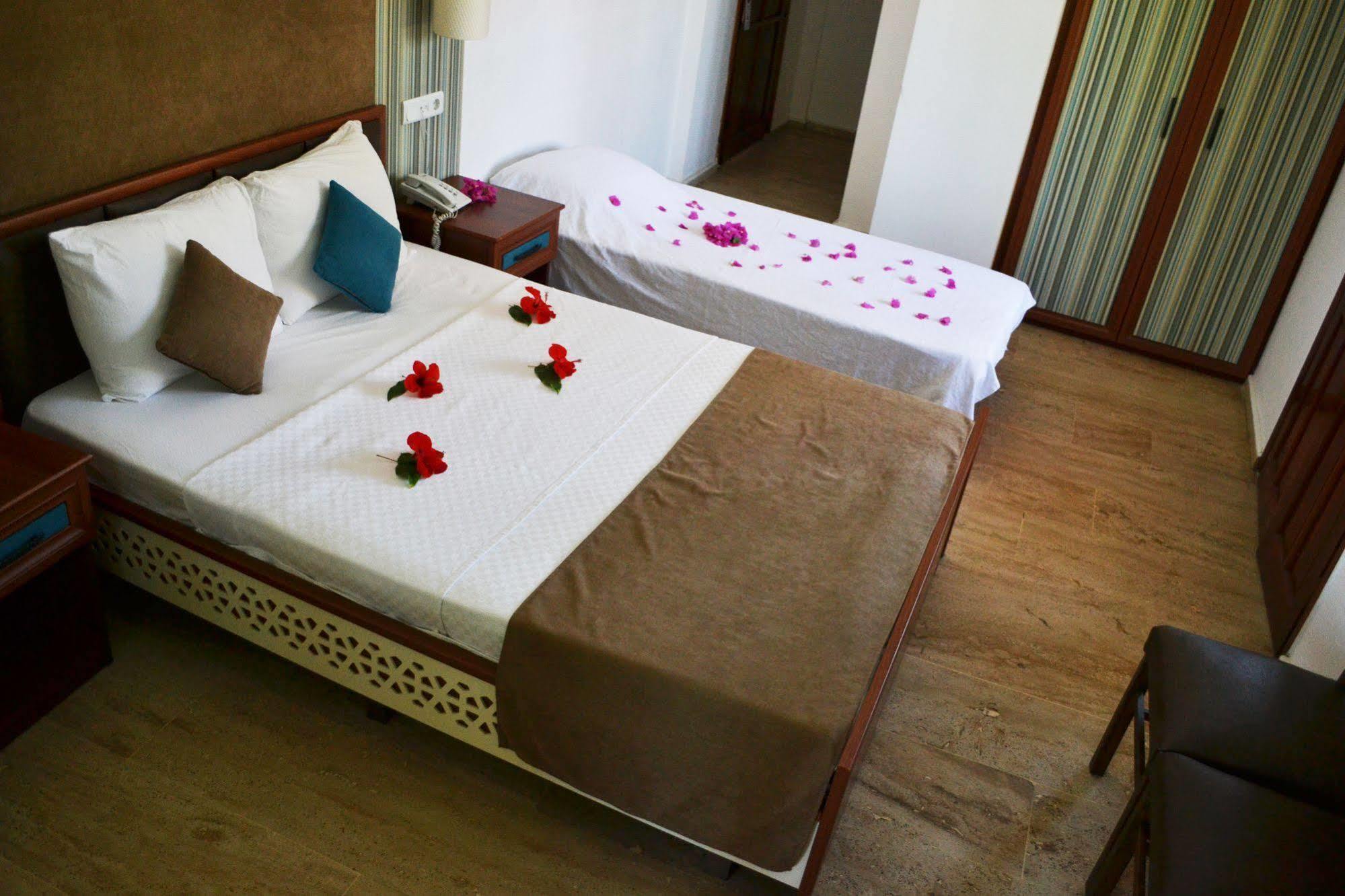 Oskay Hotel Dalyan Exteriör bild